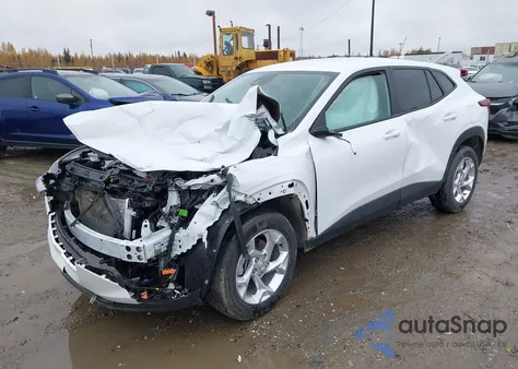 2025 Chevrolet Trax Fwd Ls z USA, uszkodzony, nr VIN KL77LFEP9SC178437